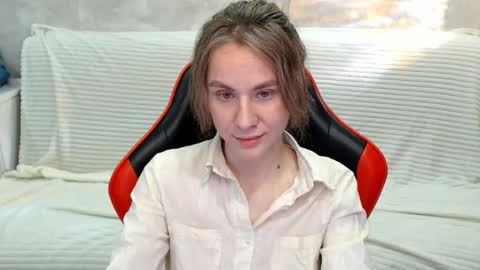 baby_kitte online show from 10.06.25