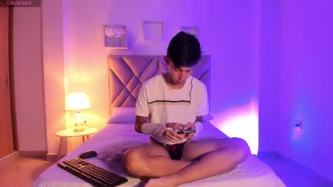 Snapshot of baby_noaht chatting on 06.13.26 baby_noaht online show from 06.13.26