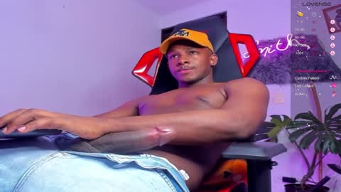 FOLLOW ME  online show from 12.12.24