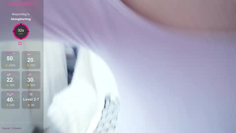 Snapshot of baby_su chatting on 02.03.25 SuSu online show from 02.03.25