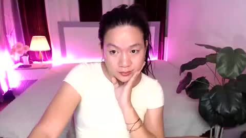 Snapshot of babyamandaxx chatting on 05.27.26 AMANDA online show from 05.27.26