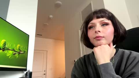 Snapshot of babyblue0194 chatting on 01.13.25 babybray online show from 01.13.25