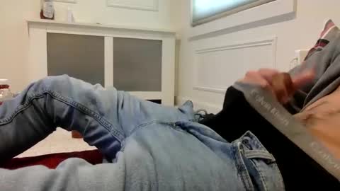 Snapshot of babyboii42o chatting on 10.03.25 babyboii42o online show from 10.03.25