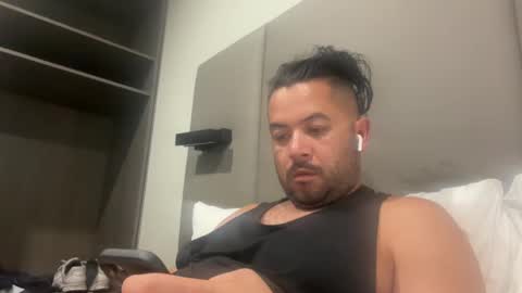 Snapshot of babychinoo chatting on 02.02.25 bcin online show from 02.02.25