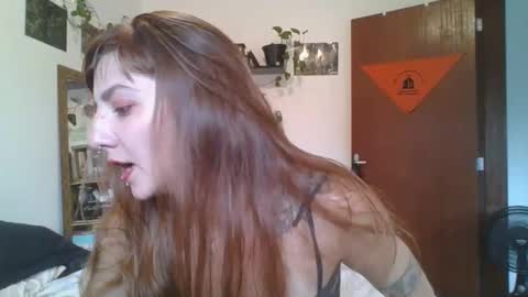 Snapshot of babydemon6 chatting on 01.16.25 babydemon6 online show from 01.16.25