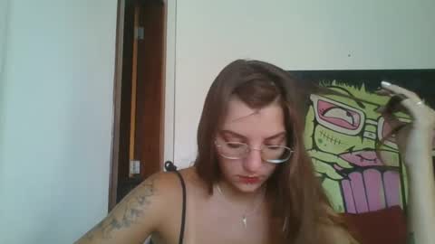 Snapshot of babydemon6 chatting on 02.10.25 babydemon6 online show from 02.10.25