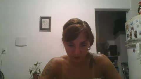 Snapshot of babydemon6 chatting on 02.12.25 babydemon6 online show from 02.12.25