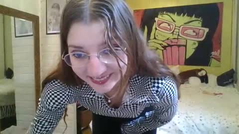 Snapshot of babydemon6 chatting on 05.26.26 babydemon6 online show from 05.26.26