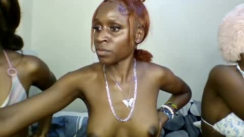 Snapshot of babydoll_230 chatting on 06.26.26 Babydoll 230 online show from 06.26.26
