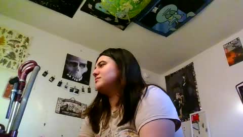 Snapshot of babydollalexiss chatting on 11.21.25 babydollalexiss online show from 11.21.25