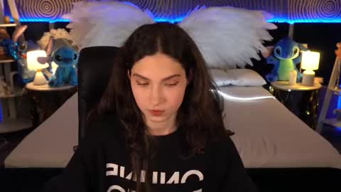 Sasha online show from 11.19.25