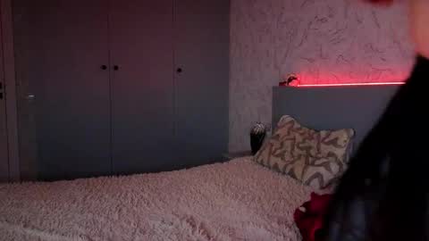 Mila online show from 11.29.25