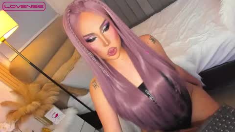 Snapshot of babygoddess4u chatting on 10.18.25 ASK ME IN PM online show from 10.18.25