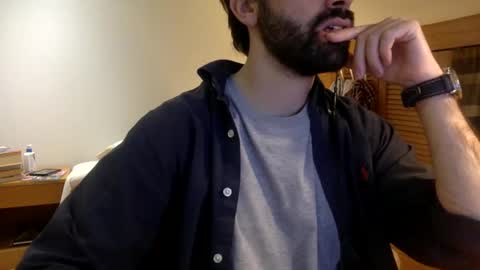 Snapshot of babyhardy chatting on 12.12.24 Tom A.    online show from 12.12.24