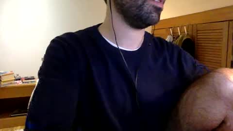Snapshot of babyhardy chatting on 02.03.25 Tom A.    online show from 02.03.25