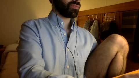 Snapshot of babyhardy chatting on 03.12.25 Tom A.    online show from 03.12.25