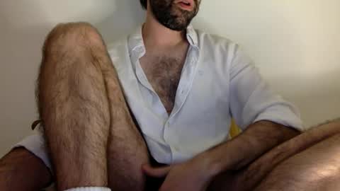 Snapshot of babyhardy chatting on 09.12.25 Tom A.    online show from 09.12.25