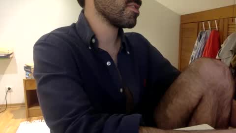 Snapshot of babyhardy chatting on 11.09.25 Tom A. online show from 11.09.25