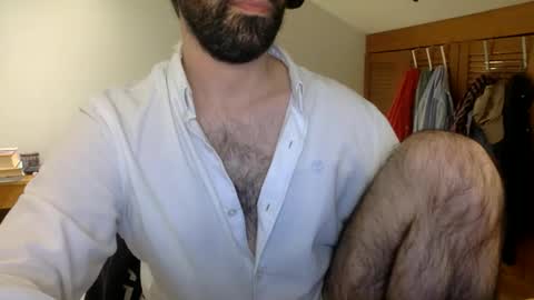 Snapshot of babyhardy chatting on 11.26.25 Tom A. online show from 11.26.25