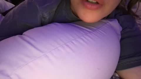 babyhoney333 online show from 04.26.26