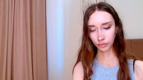 Snapshot of babylisabrown chatting on 05.29.26 Annie online show from 05.29.26