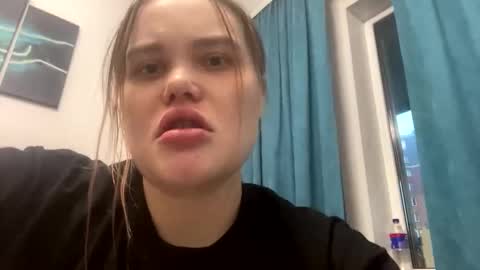 babymeow17 online show from 11.17.25