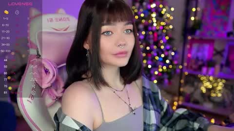 Nika online show from 12.27.24