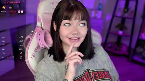 Nika online show from 02.21.25