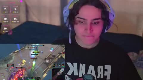 Snapshot of babysofix_ chatting on 12.08.24 babysofix_ online show from 12.08.24