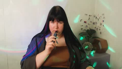 Snapshot of babytaera_ chatting on 06.11.26 BabyTaera online show from 06.11.26