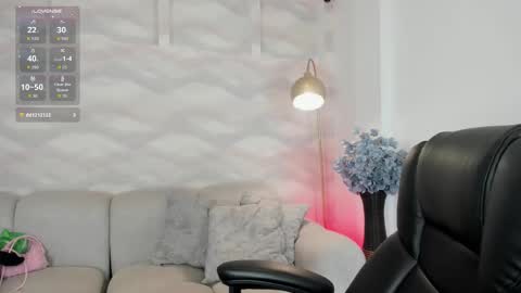 Snapshot of babyyfortune_ chatting on 11.20.25 babyyfortune_ online show from 11.20.25