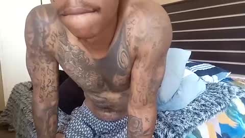 Snapshot of bad_dawgg chatting on 12.02.24 rastafaria online show from 12.02.24