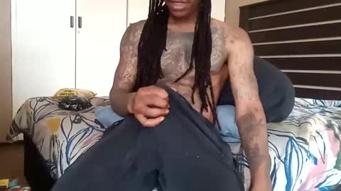 Snapshot of bad_dawgg chatting on 12.23.24 rastafaria online show from 12.23.24