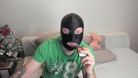 Snapshot of bad_hot_boy__209123 chatting on 01.02.25 Mike online show from 01.02.25