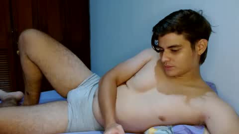 badbunny_69_ online show from 10.25.25