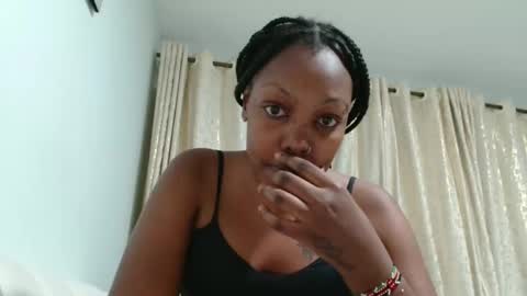 Snapshot of baddestslut001 chatting on 04.21.26 baddestslut001 online show from 04.21.26