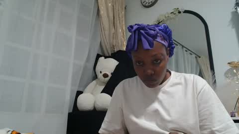 Snapshot of baddestslut001 chatting on 04.23.26 baddestslut001 online show from 04.23.26