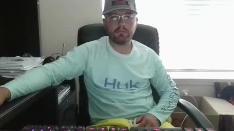 Snapshot of baddydaddy23 chatting on 09.12.25 Jon online show from 09.12.25