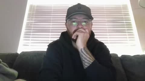 Snapshot of baddydaddy23 chatting on 10.04.25 Jon online show from 10.04.25