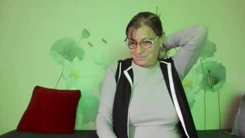 Gina online show from 10.04.25