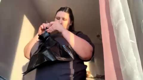 Snapshot of badgirlbloom chatting on 02.23.26 Emily online show from 02.23.26