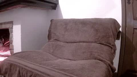 Snapshot of badhombremx chatting on 06.15.26 Mexican livin Off the Wall online show from 06.15.26