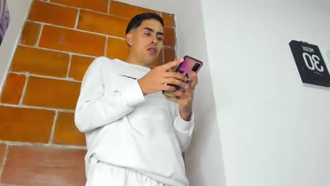 Juan Help us reach 100 likes online show from 12.25.24