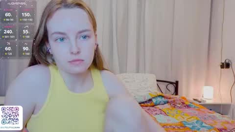 Snapshot of bae_cake_ chatting on 05.23.26 Alice online show from 05.23.26