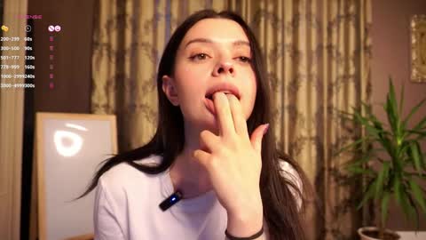 Snapshot of bae_miamor chatting on 04.29.26 Hello my name is Ariella online show from 04.29.26