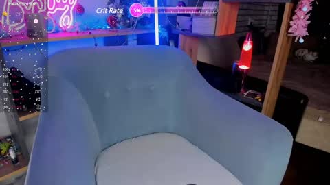 Molly  links in bio online show from 12.17.24