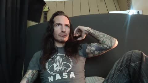 Bailey online show from 02.21.25