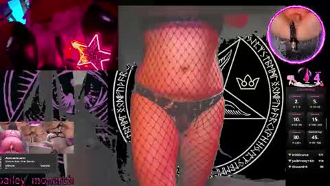 Snapshot of baileymonarch chatting on 10.14.25 Bailey online show from 10.14.25