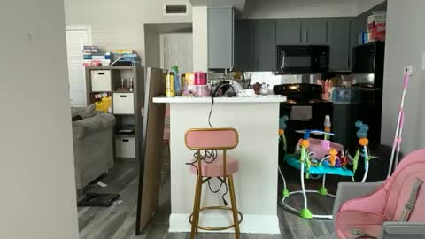 Snapshot of bakingjeans chatting on 11.12.25 Bakingjeans online show from 11.12.25