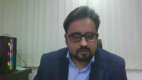 Ballbusting Slave online show from 12.09.24